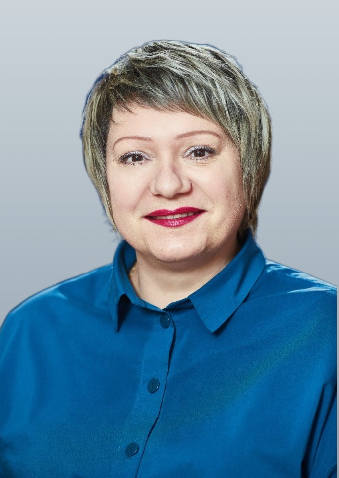Чадова Елена Геннадиевна.